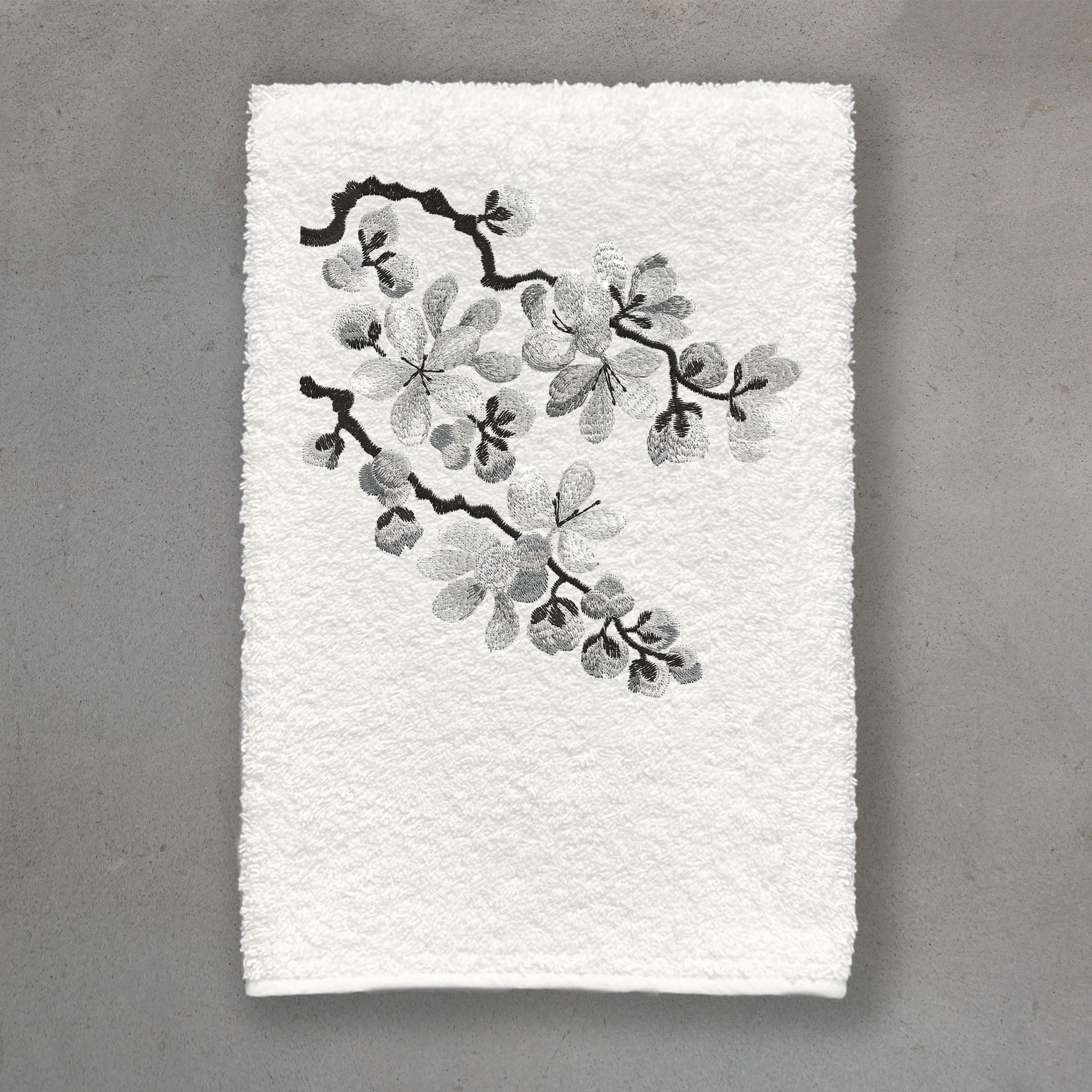 Blossom Silver | Ivory Roma