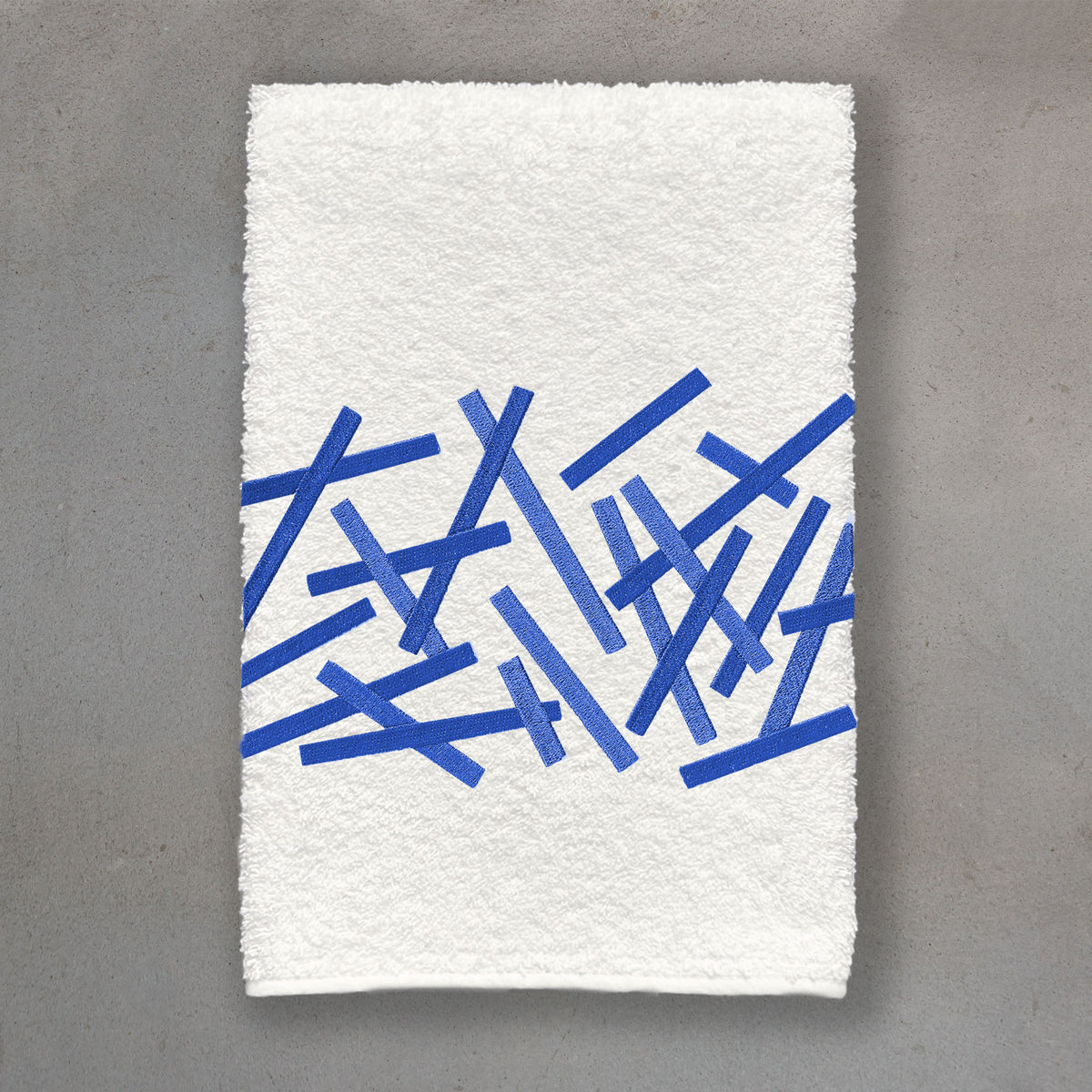 Fiddlesticks True Blue | Ivory Roma