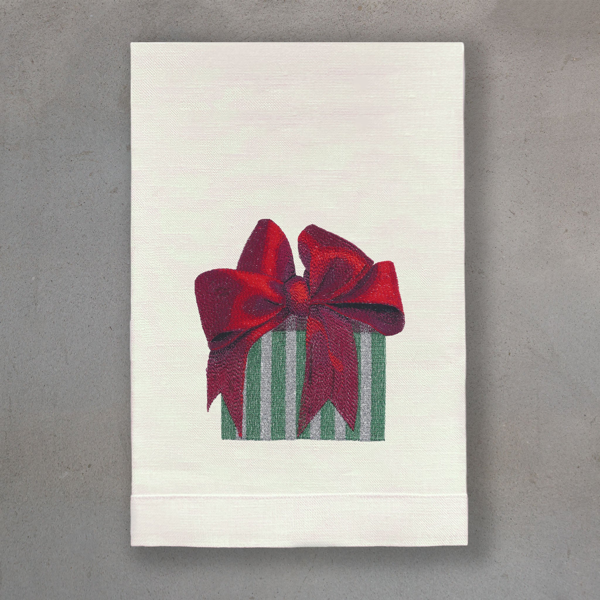 Gift Red | Ivory Linen