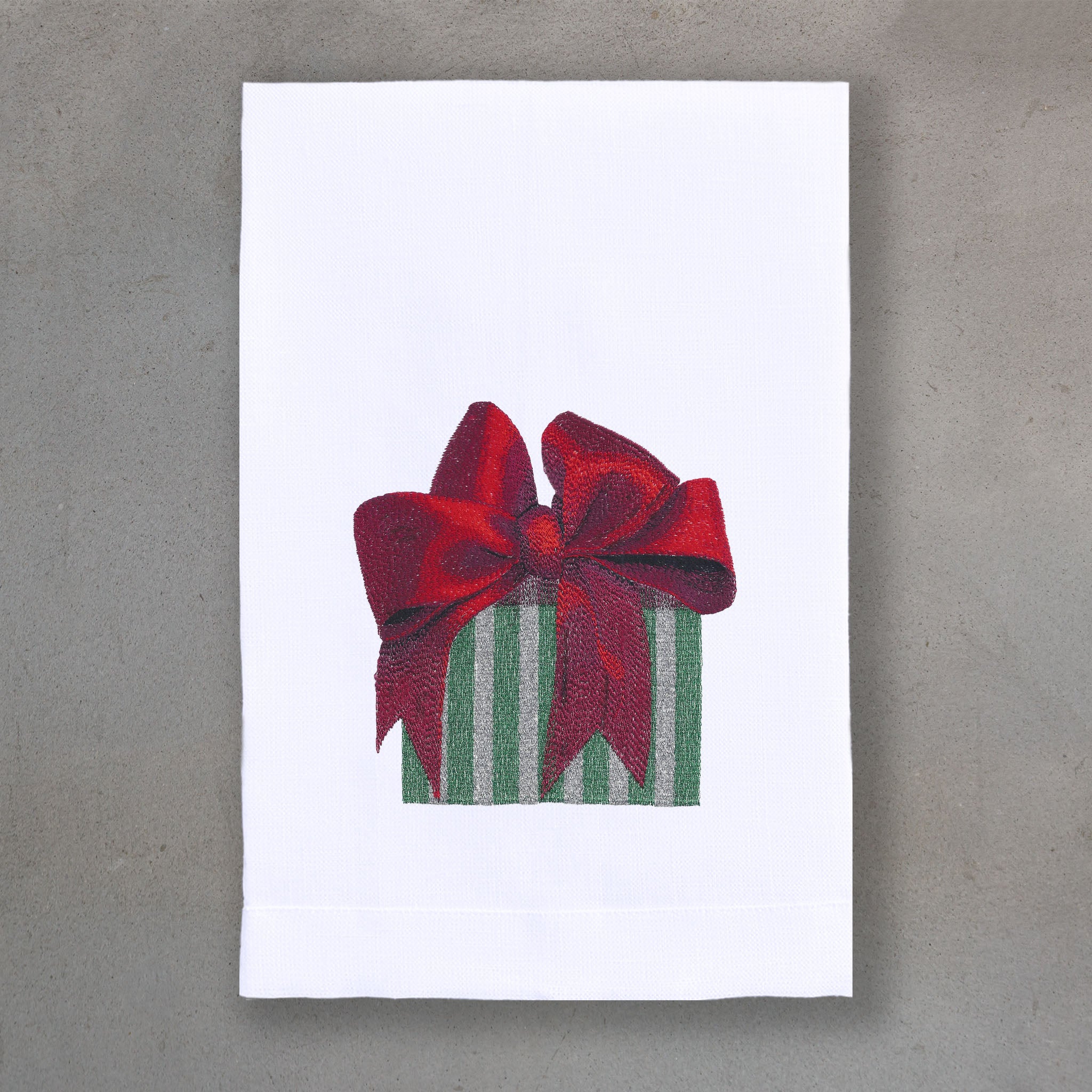 Gift Red | White Linen
