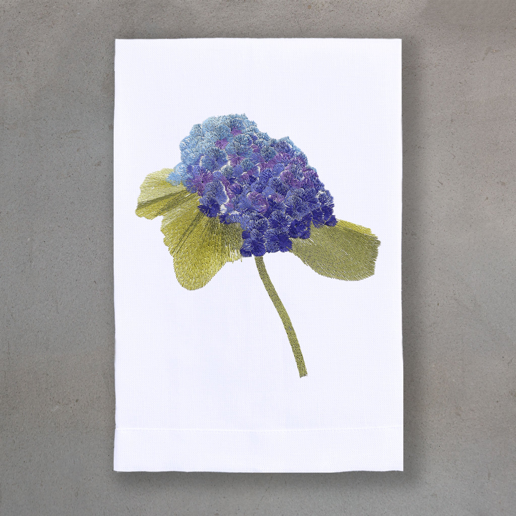 Hydrangea Blue | White Linen
