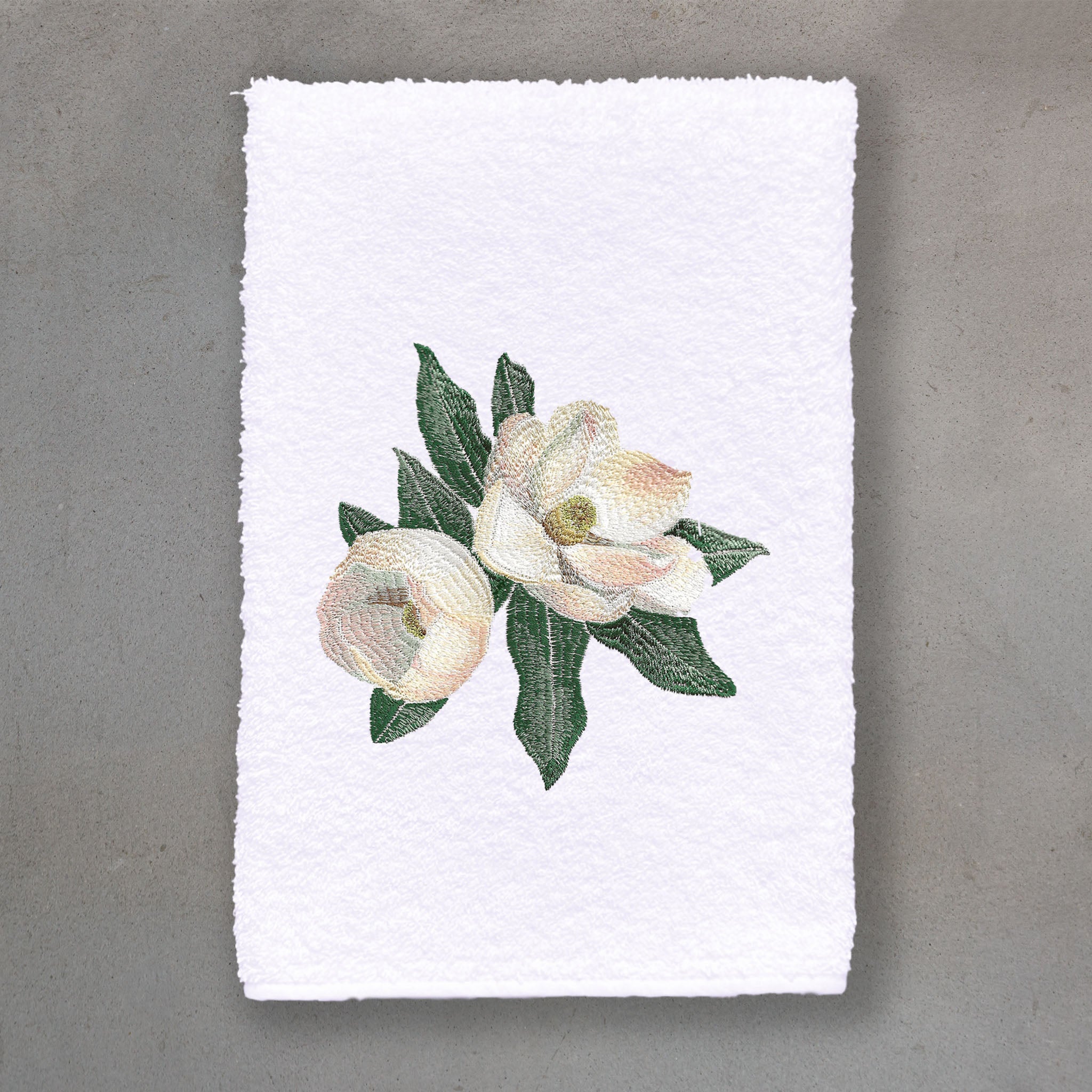 Magnolia White | White Roma