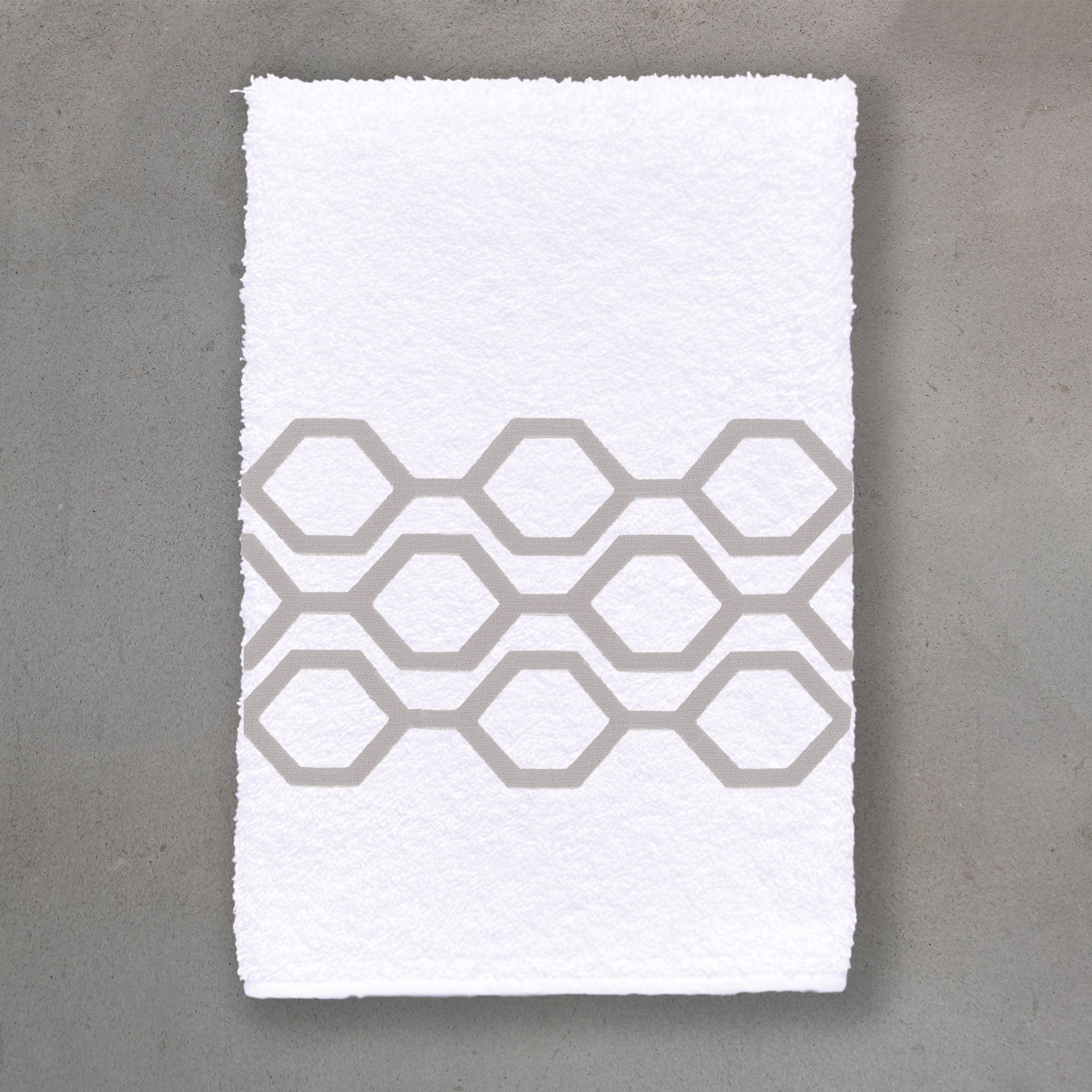 Honeycomb Silver | White Roma