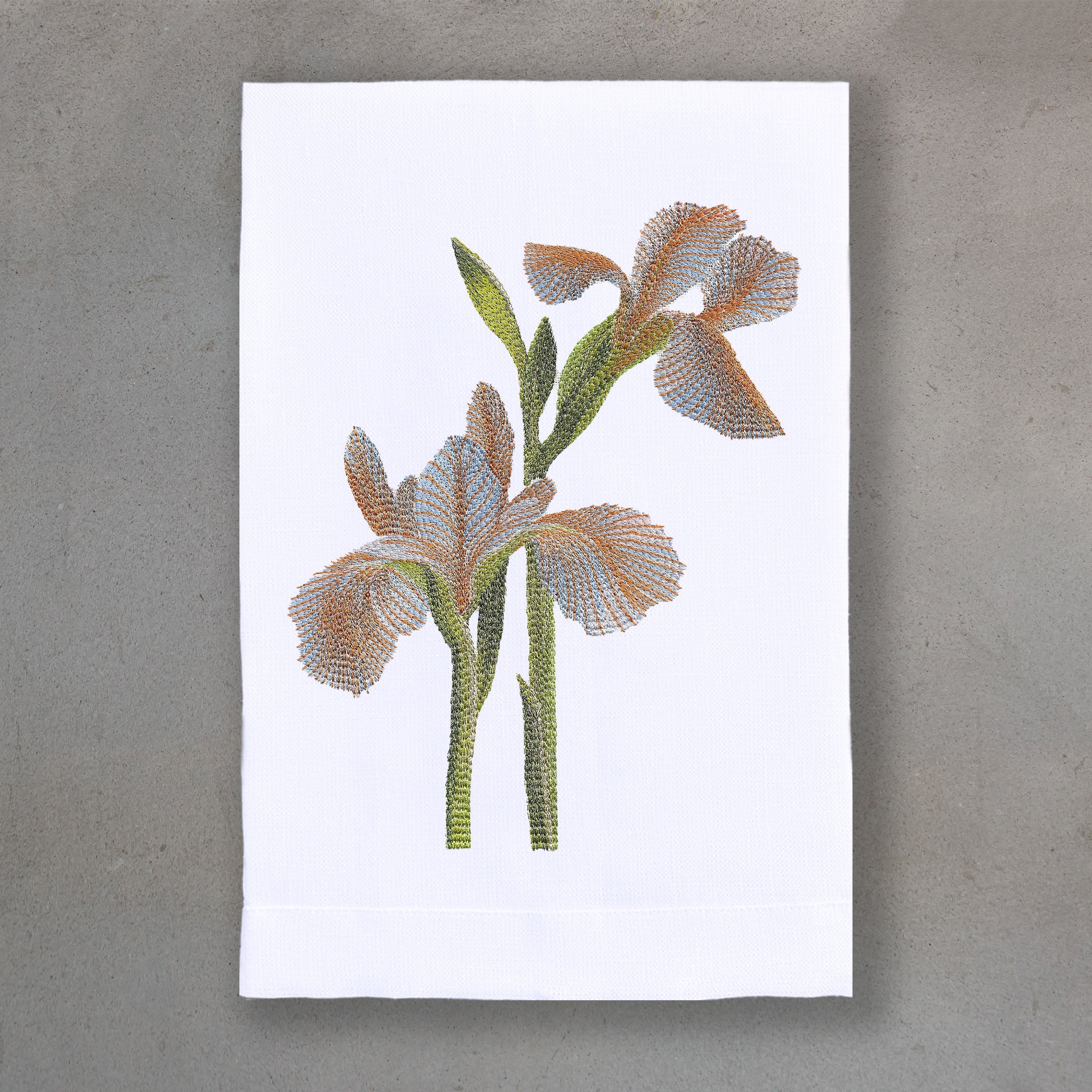 Iris Mango | White Linen