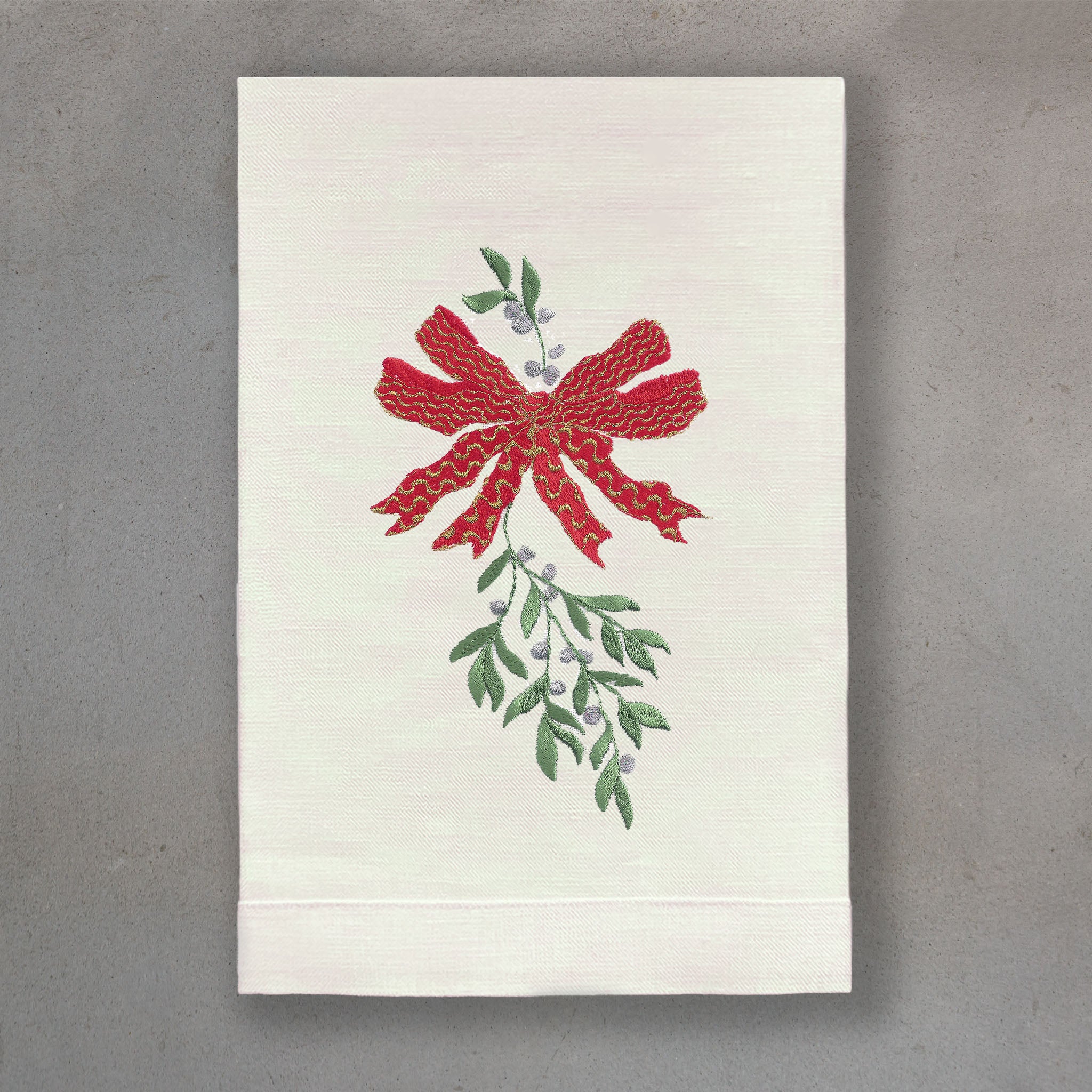 Mistletoe Red | Ivory Linen