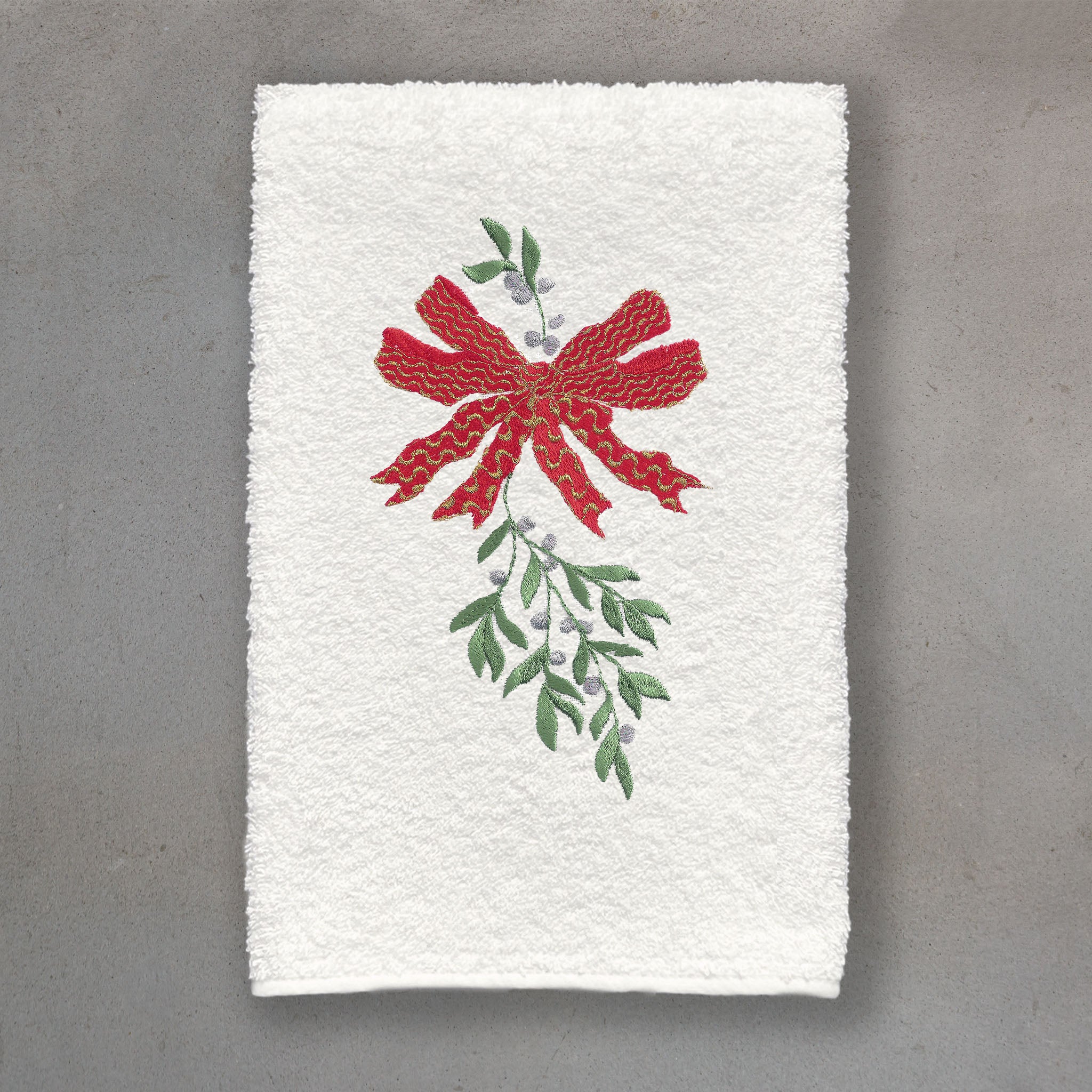 Mistletoe Red | Ivory Roma