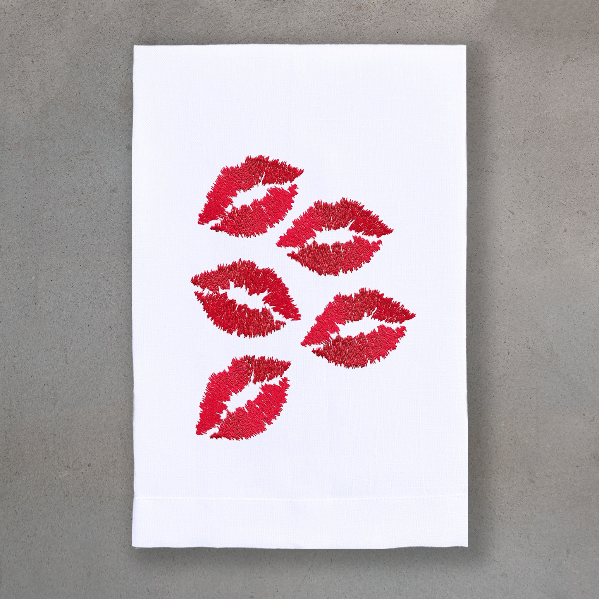 Smooch Red | White Linen